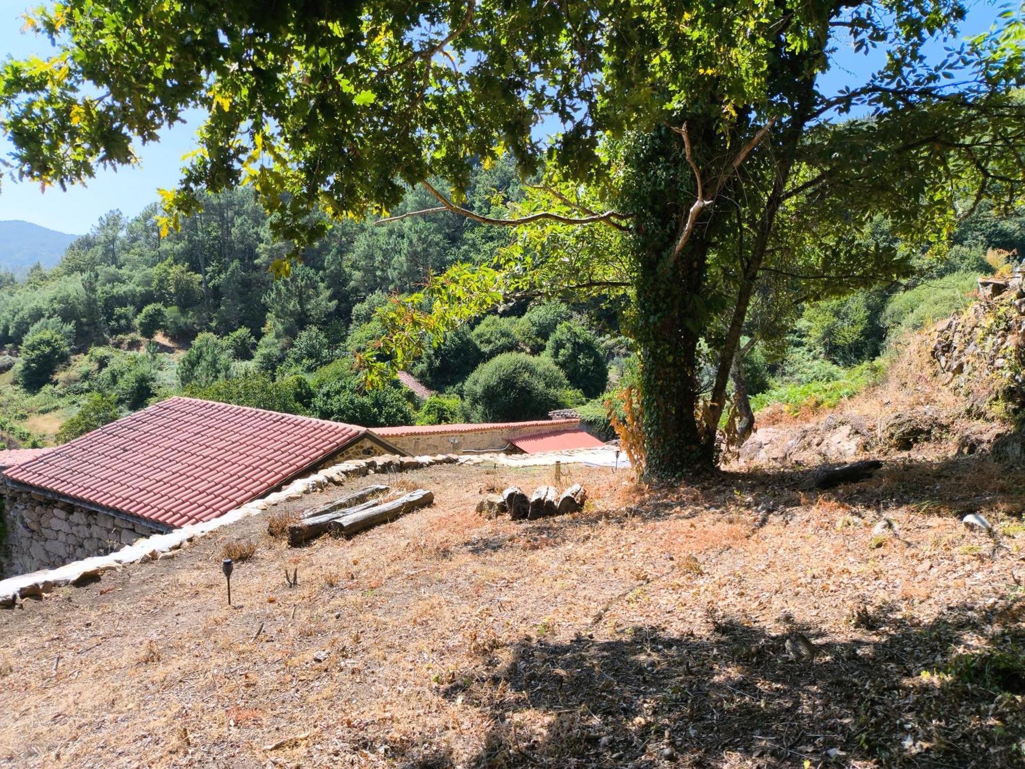Villa Xiravai-Ribeira Sacra à Peares Extérieur photo