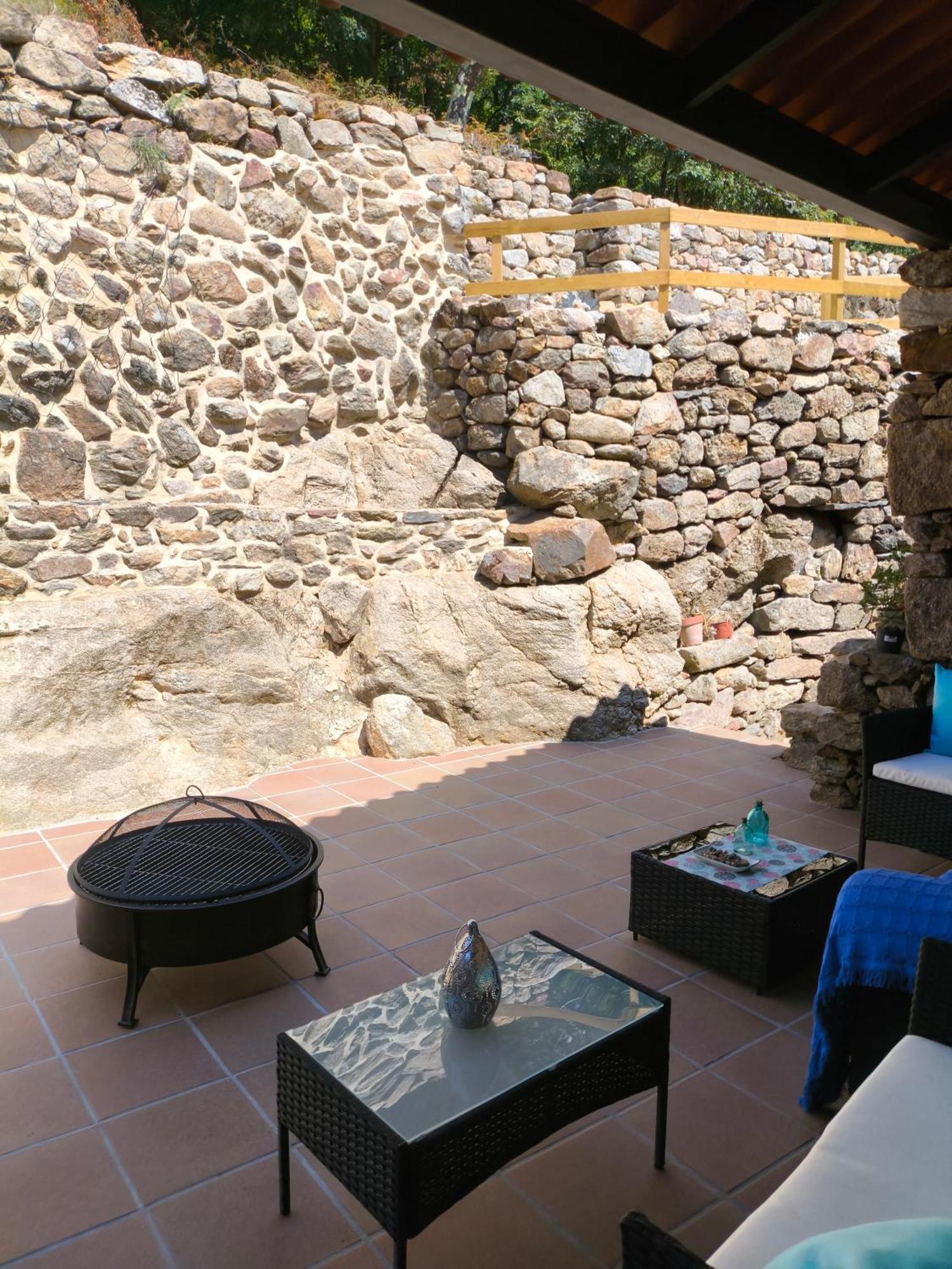 Villa Xiravai-Ribeira Sacra à Peares Extérieur photo