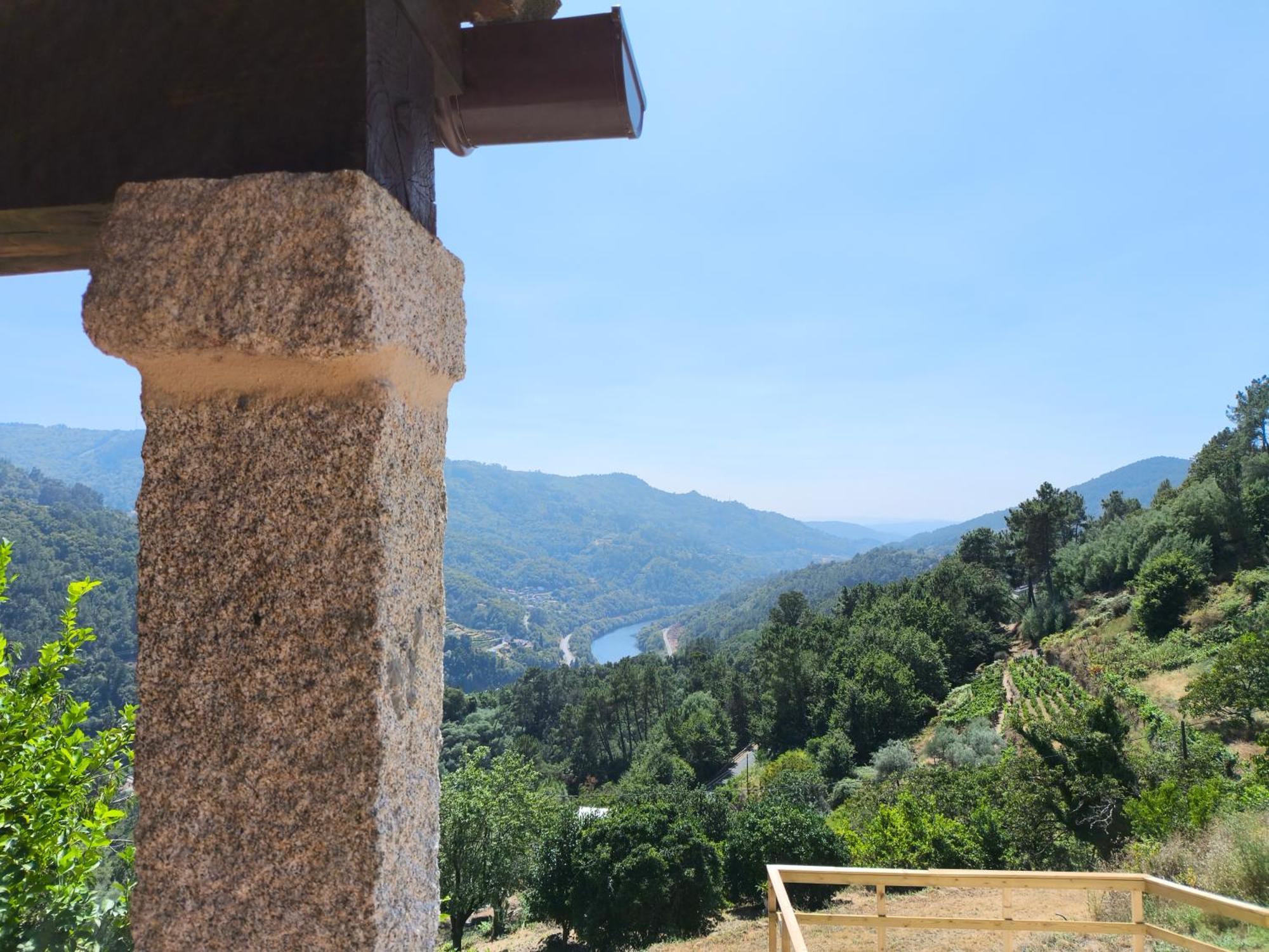 Villa Xiravai-Ribeira Sacra à Peares Extérieur photo